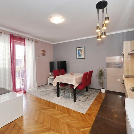 City Apartment Marcela Задар Екстериор снимка